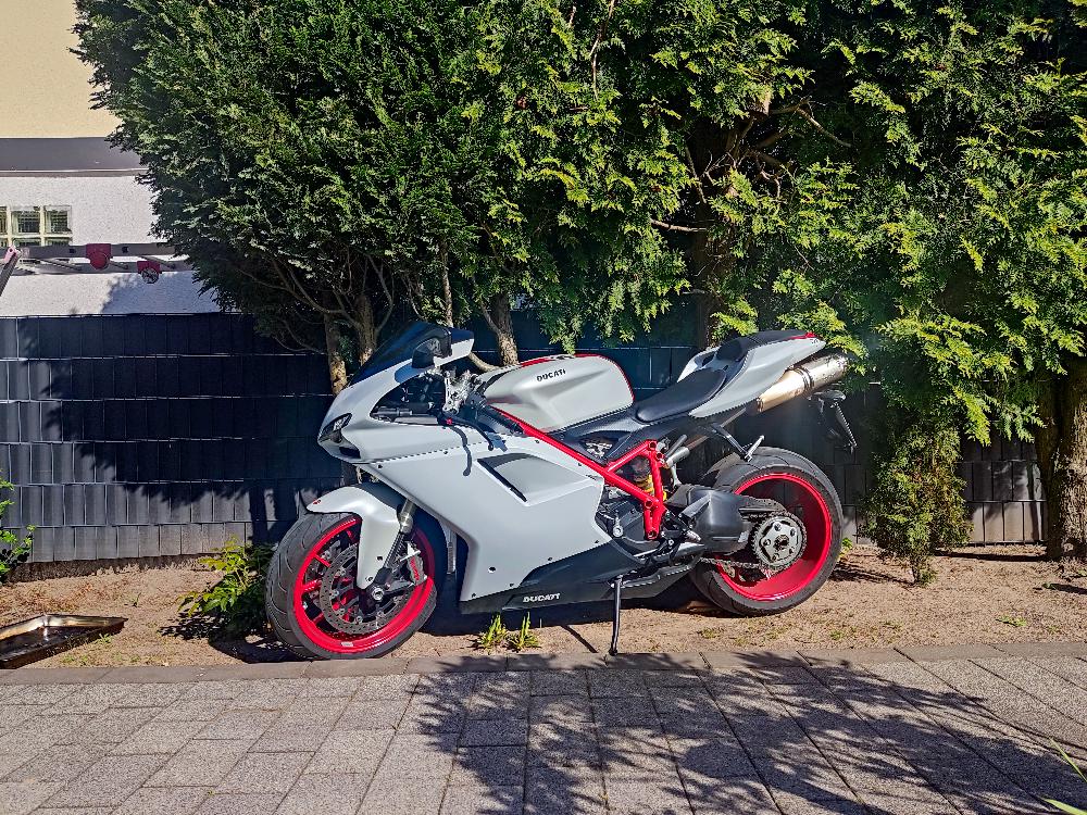 Motorrad verkaufen Ducati 848 Evo Ankauf